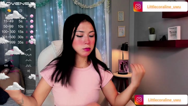 Watch CoralineRicce @2023-07-07-06-35