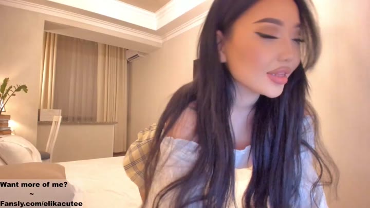 Watch elikacutee 2022 04 09 21 13 46
