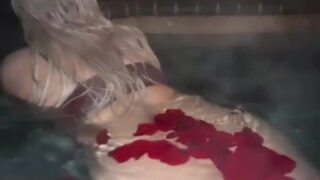Povlotti aka Ally Lotti leaks sex tape take a hot bath naked