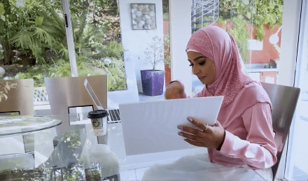 Watch Hijab Hookup – Busty Muslim Babe Babi Star