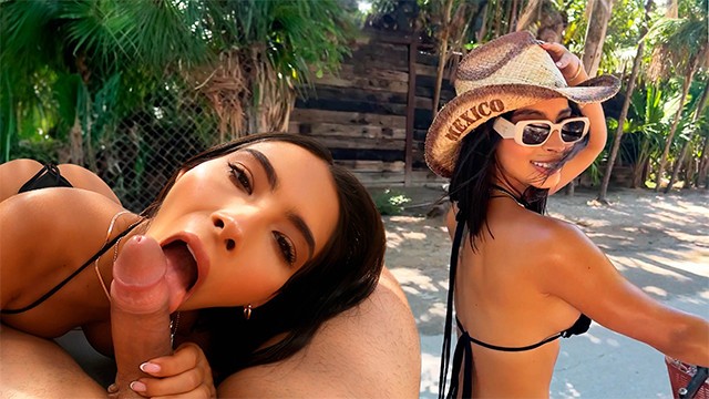 Watch Hot tourist Daniela Antury pays me to fuck me hard