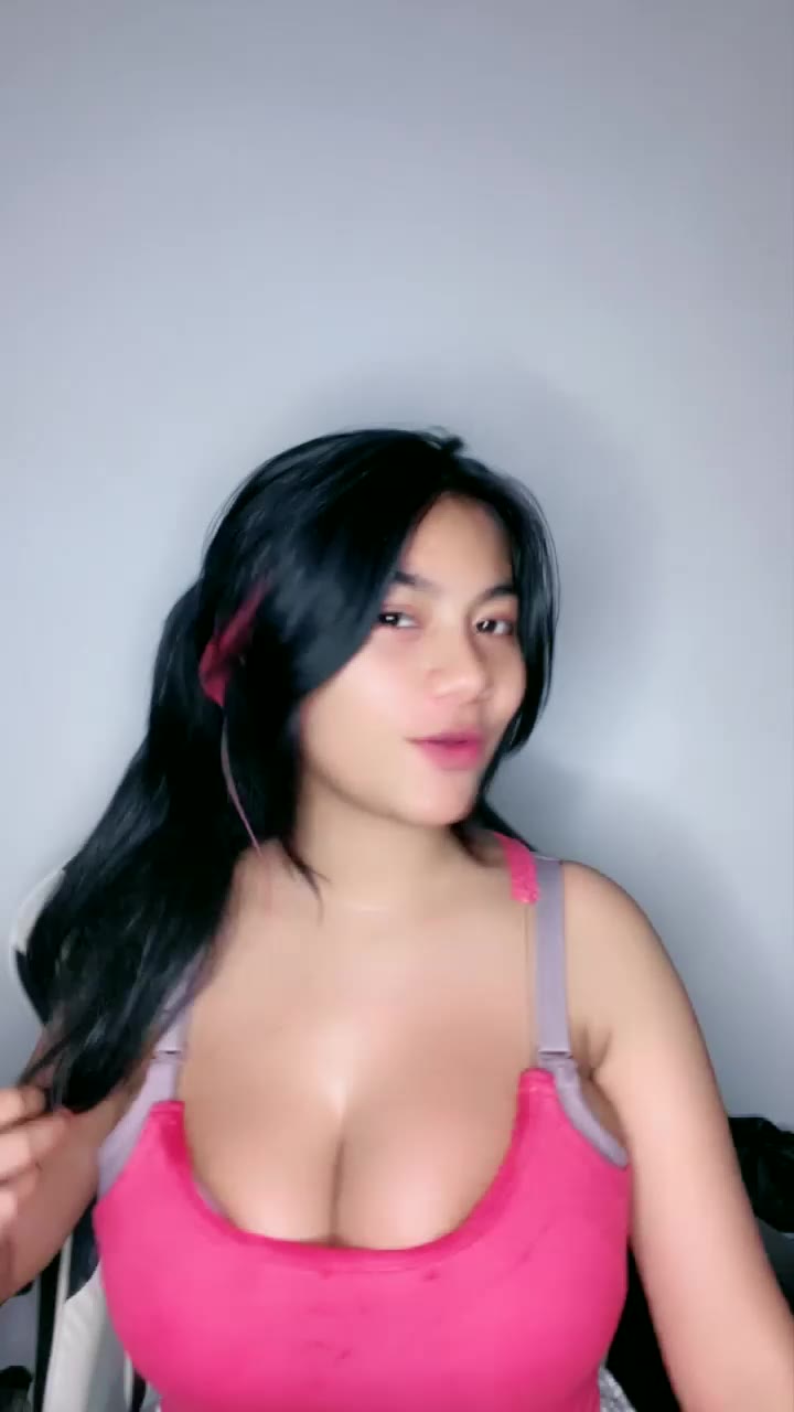 Watch Bokep Abg Miss Yeuwuy Gadis Mungil Pamerin Gunung Kembar // 18601