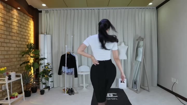 Watch 이사요
Korean BJ 079: Office Work Outfit Wear