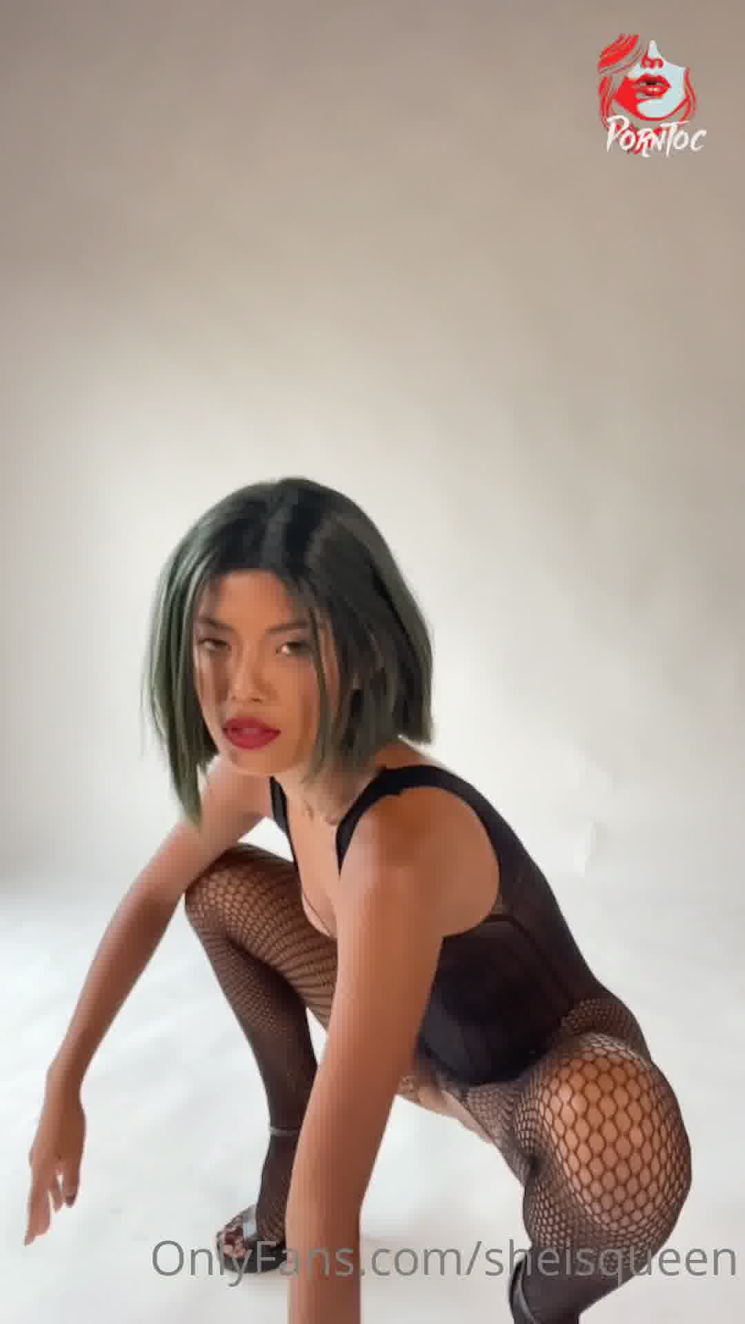 Watch Tita Sahara Showing Off Her Leaked Onlyfans Porn Video