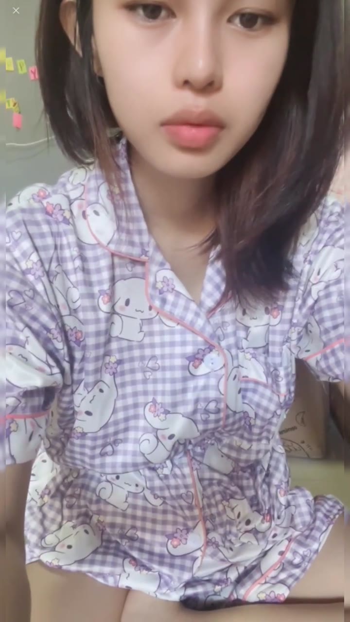 Watch Sexy Live Show on Bigo & Periscope
