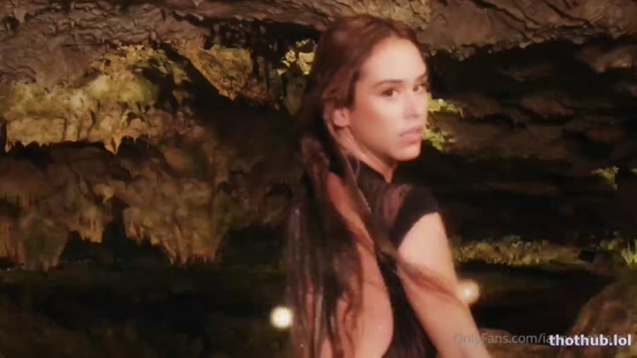 Watch Yanet Garcia – In Cave OF Leaked