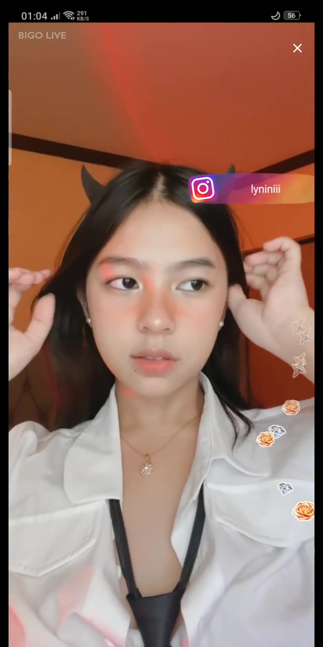 Watch Lyninii goes live on Bigo