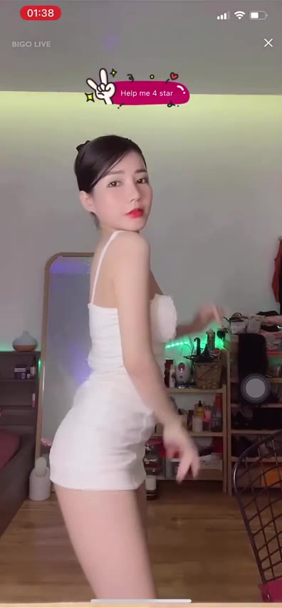 Watch Sensual BIGO dance 177