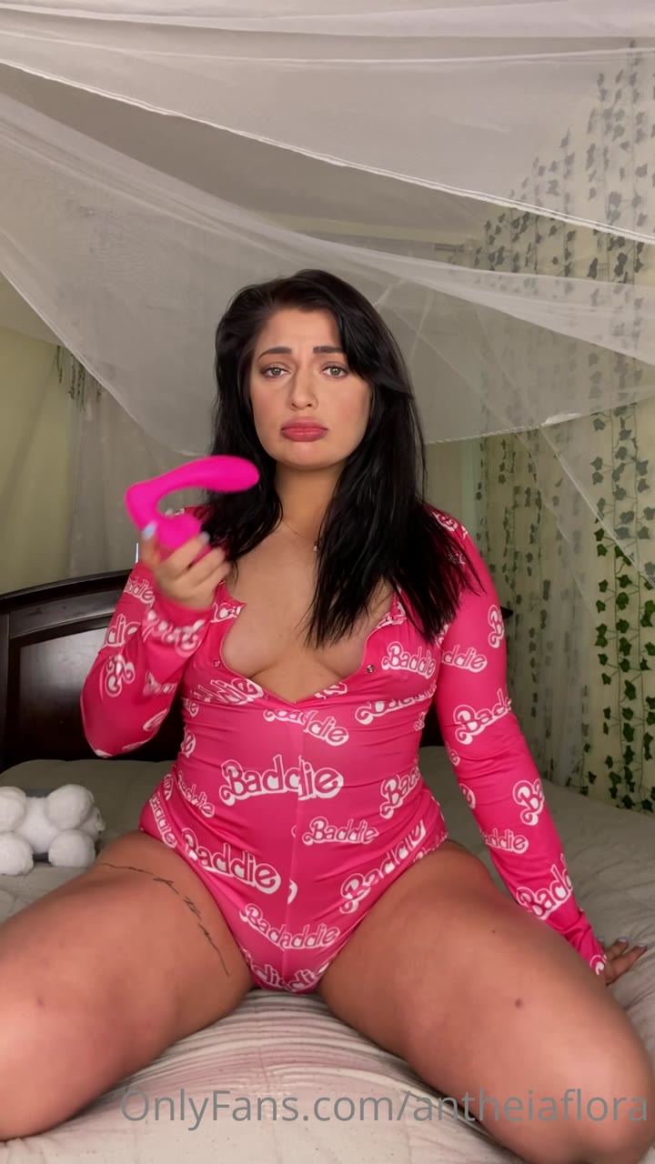 Watch antheiaflora Onlyfans Leaked Video 8