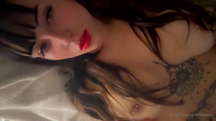 Watch flewwrs Onlyfans Leaked Video 2