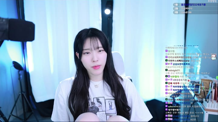 Watch Twitch-62long-20240209030024