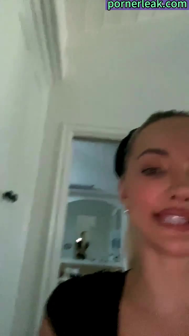 Watch Lindsey Pelas Nude Boobs Lingerie Try On Video Leaked
