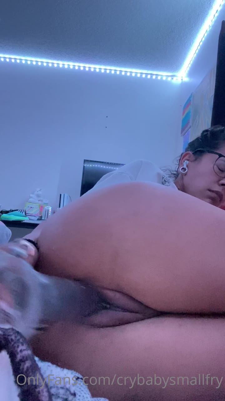 Watch CryBabysMallFry Hot Onlyfans Leaked Video 56
