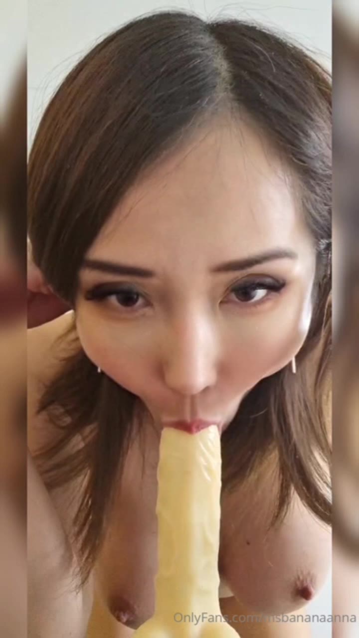 Watch Msbananaanna – Dildo
