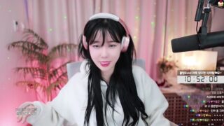 Twitch-newna ya-20240301190545