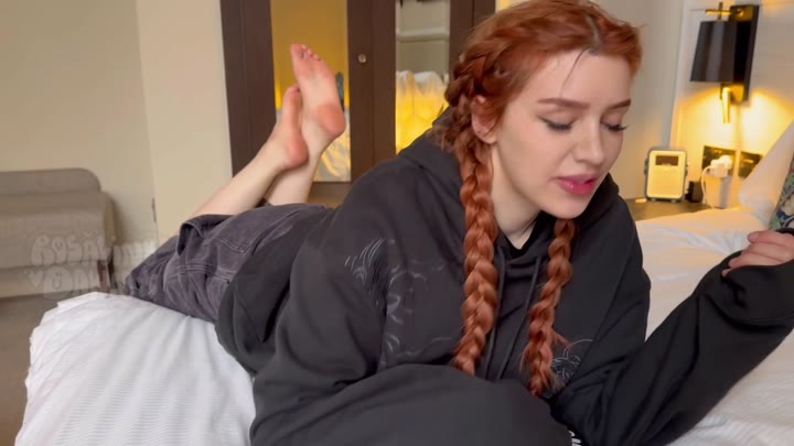 Watch RosanineDawnX – Truth or Dare