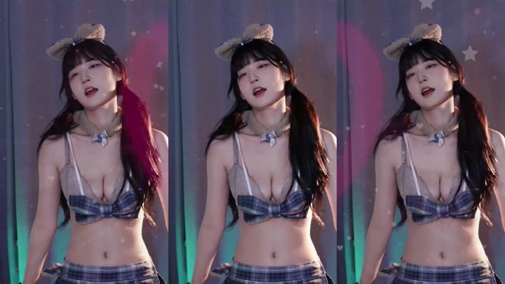 Watch golaniyule0 Twitch Sexy Dance Video 21