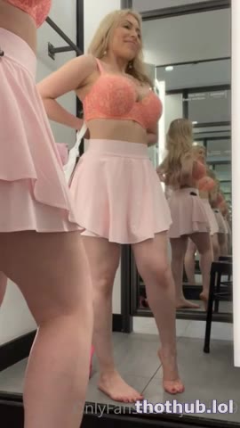 Watch Jackie Fit Nude – Try on Clothes in Changing Room