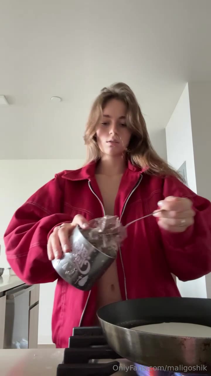 Watch Anna Malygon AKA Maligoshik Onlyfans Video 25