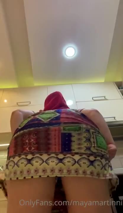 Watch Mayamartinni Flaunts Booty in OnlyFans Part 3