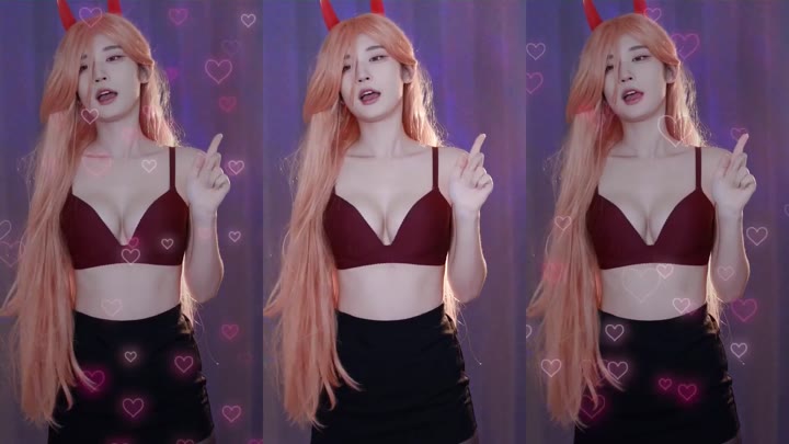 Watch golaniyule0 Twitch Sexy Dance Video 45