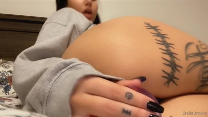 Watch StellaBrooks aka Stella Raee Onlyfans Video 51