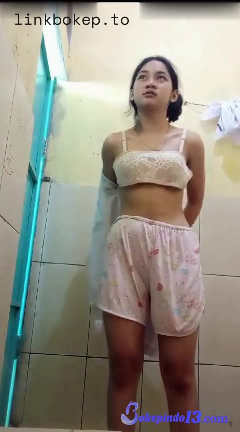 Watch Esemah’s Seductive Bathroom Content Video Leak