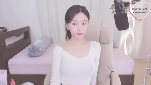 Watch Korean BJ deer9805 꽃사슴 2024-01-15