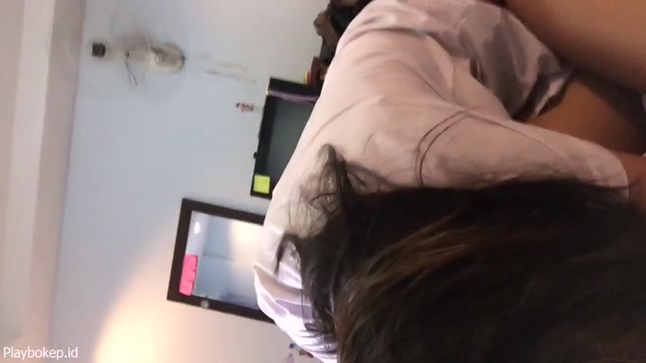 Watch Pulang Kerja Eh Sampai Rumah Langsung Di Tubruk Gini Bokep Video