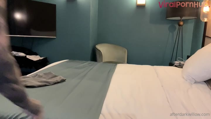 Watch Willow Lay Amazing Cutie Twerking Her Bubble Butt and Showing Tits on Cam Video