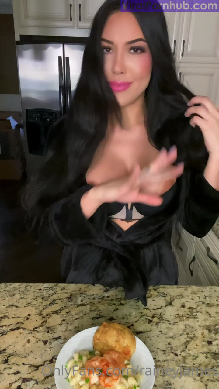 Watch Rainey James Hot Model Teasing With Big Tits And Dirty Talk OnlyFans Video
