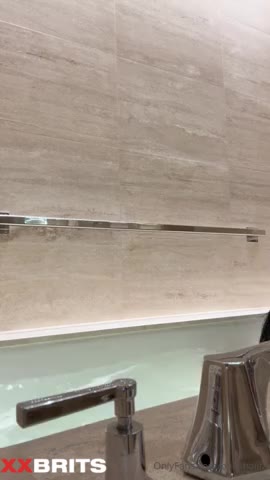 Watch Mia Khalifa Taking A Bath Onlyfans Video Leaked