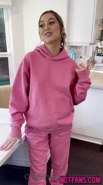 Watch Riley Reid Brand New Your Favorite Babysitter
