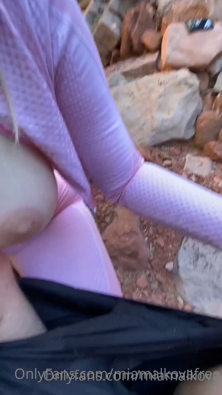Watch Mia Malkova Outdoor Sex End With Cum On Tits